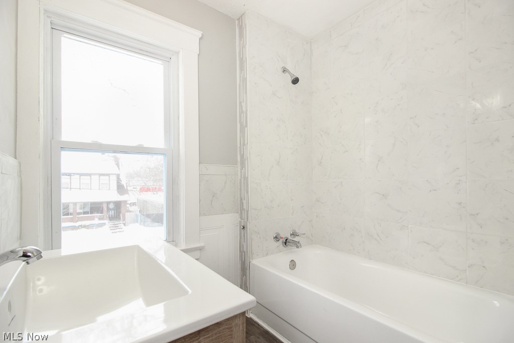 Crawford Land Cos 02 - Residential Lease