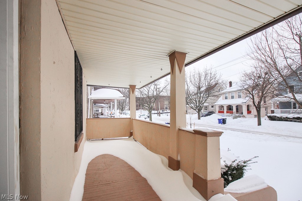 Crawford Land Cos 02 - Residential Lease