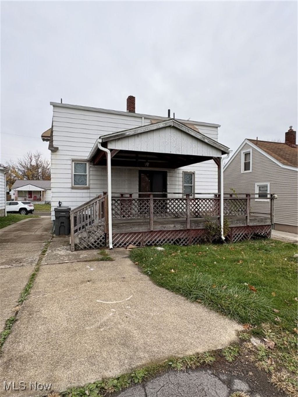 Photo of 425 N Osborn Avenue, Youngstown, OH 44509 (MLS # 5174749)