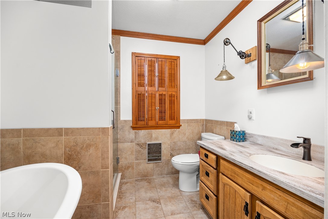 Gore Strip - Residential