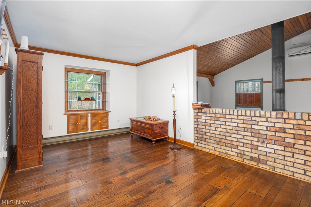 Gore Strip - Residential