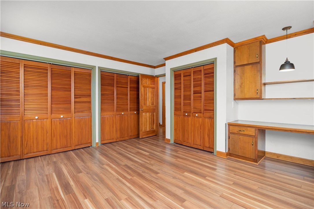 Gore Strip - Residential