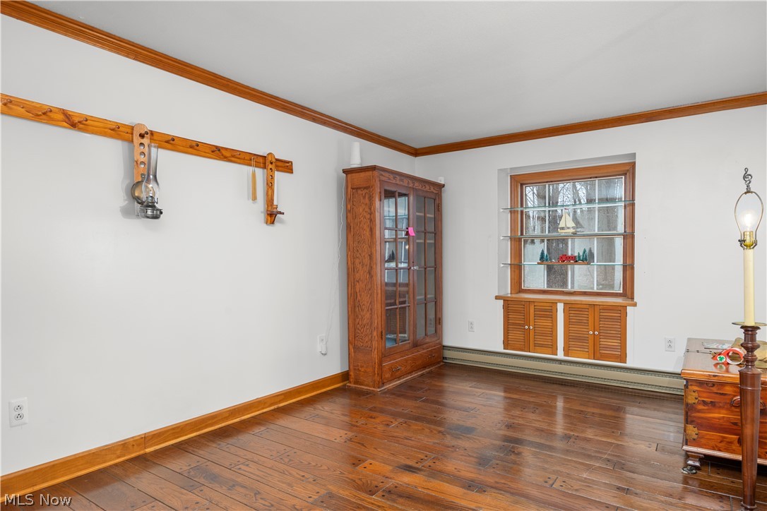 Gore Strip - Residential