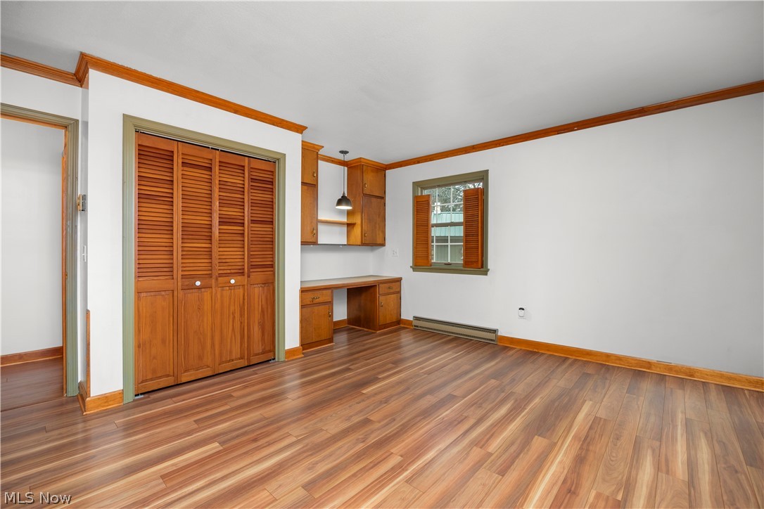 Gore Strip - Residential