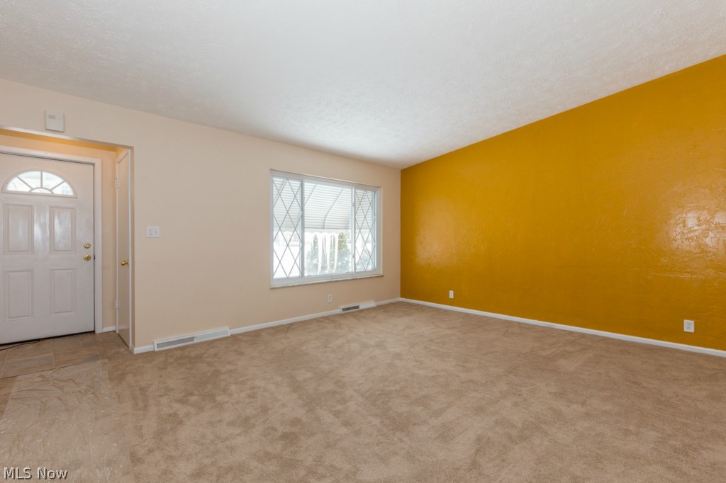 Lecona - Residential