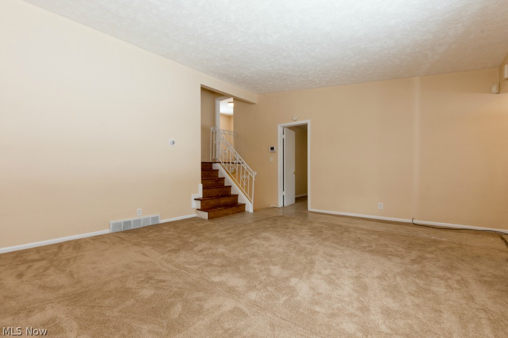 Lecona - Residential