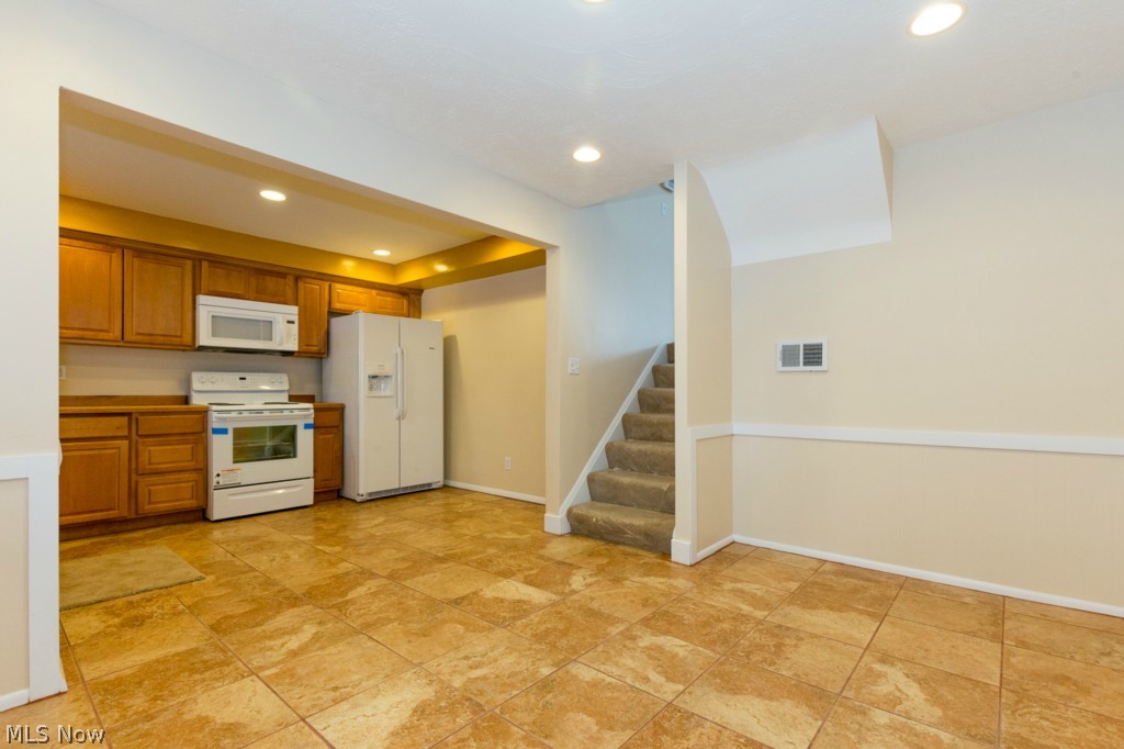 Lecona - Residential