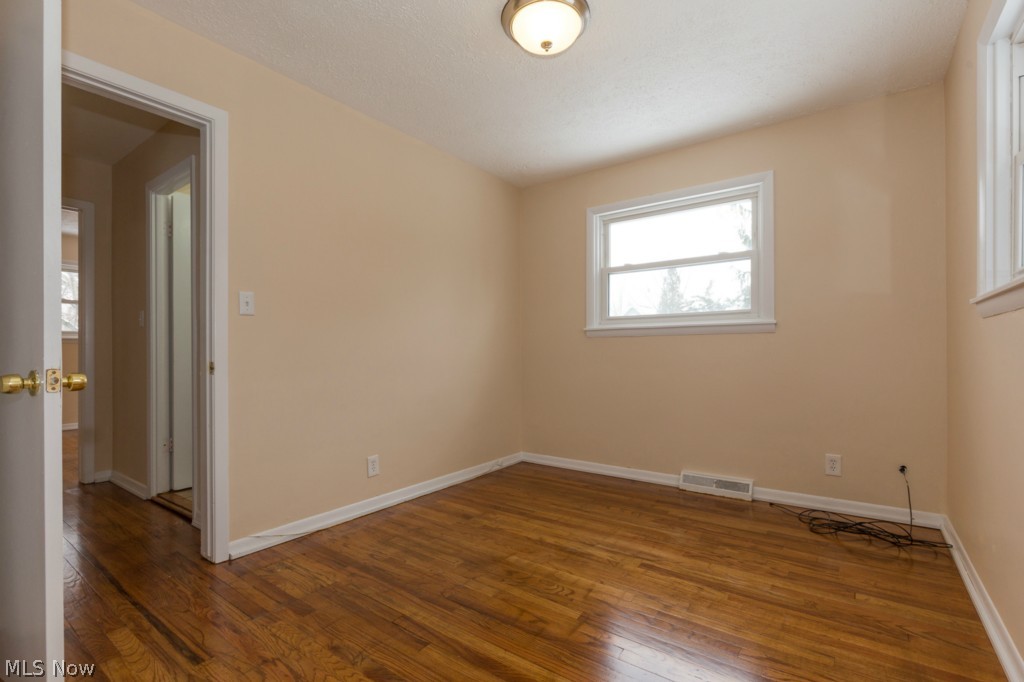 Lecona - Residential