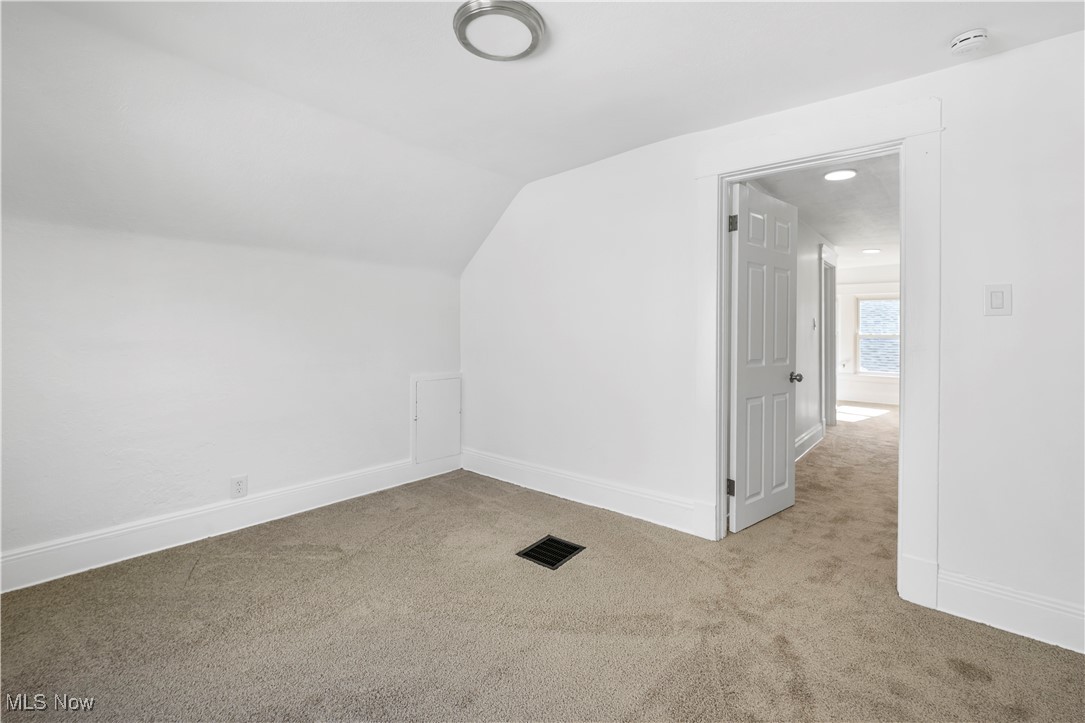 Frisbie-Berwald Cos Shaker Lake - Residential