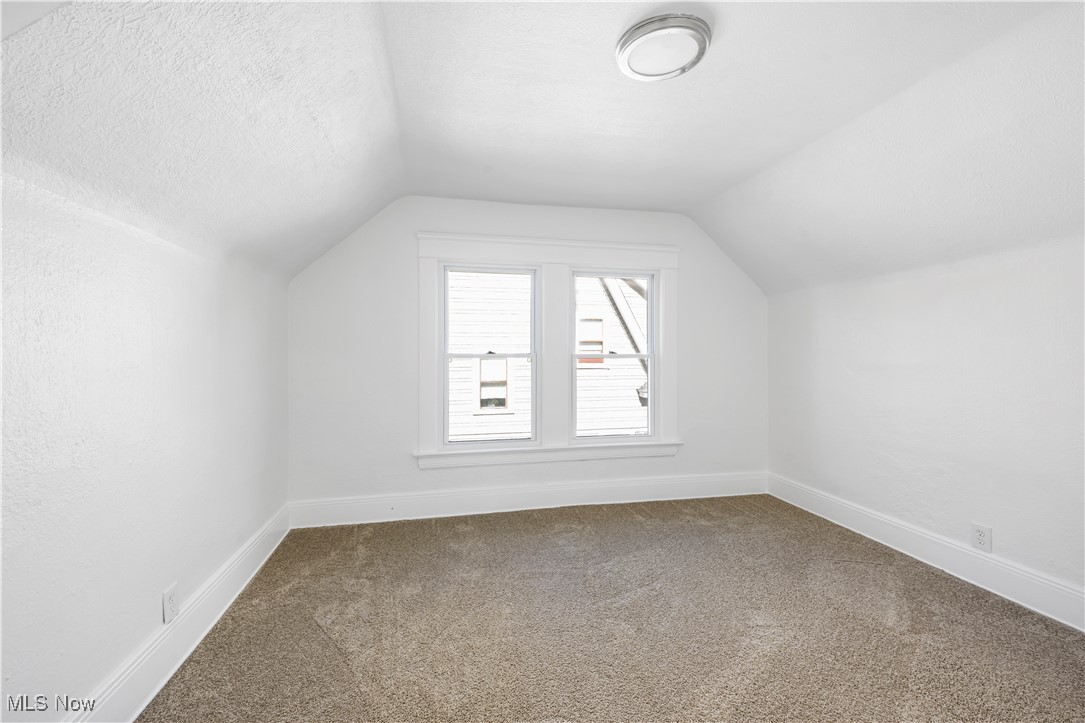 Frisbie-Berwald Cos Shaker Lake - Residential