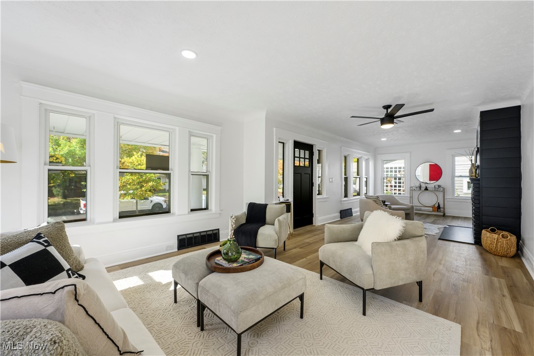 Frisbie-Berwald Cos Shaker Lake - Residential