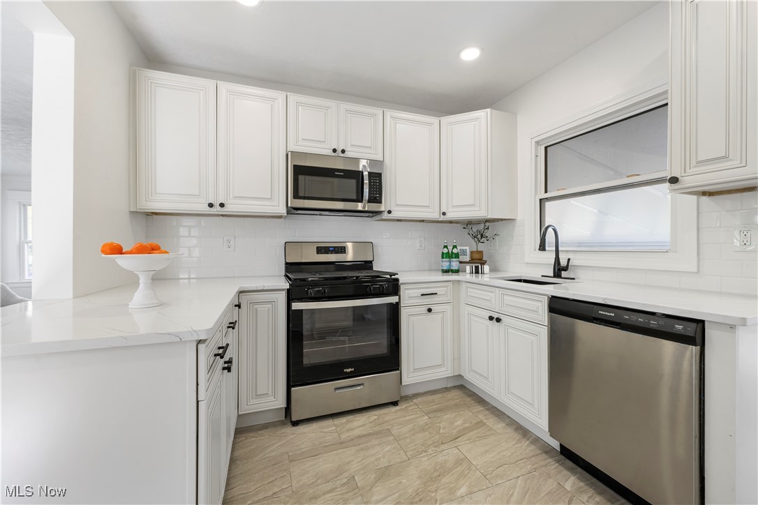 Frisbie-Berwald Cos Shaker Lake - Residential