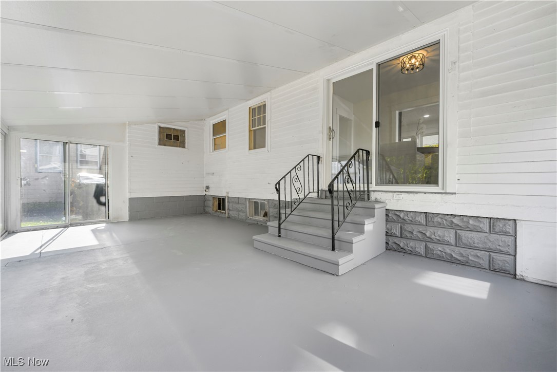 Frisbie-Berwald Cos Shaker Lake - Residential