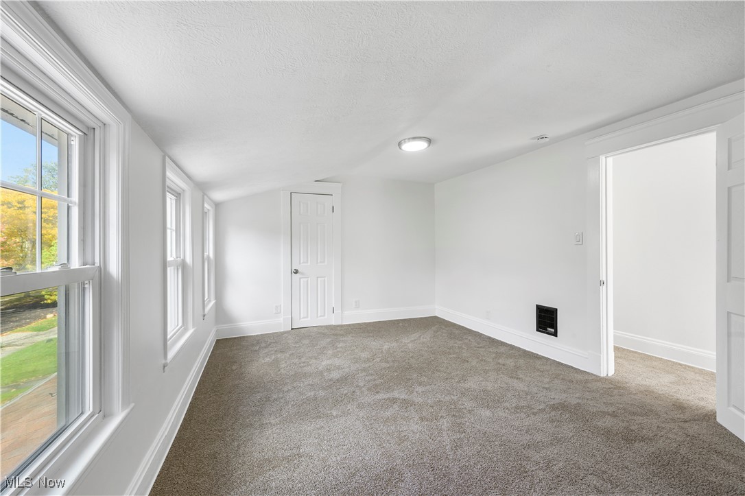 Frisbie-Berwald Cos Shaker Lake - Residential