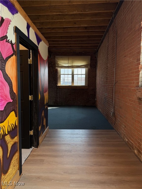 Commercial office space overlooking downtown Cleveland Sky Line and Lake Erie. Fantastic office space with free parking and minutes from the inter belt, I71, I77, Shoreway, Route 2 highways.
This space is not for residential use. Commercial only.