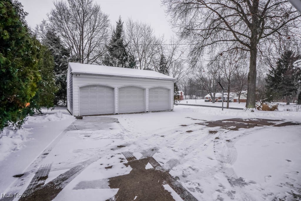 2021 Dunkeith Drive, Canton, Ohio image 44