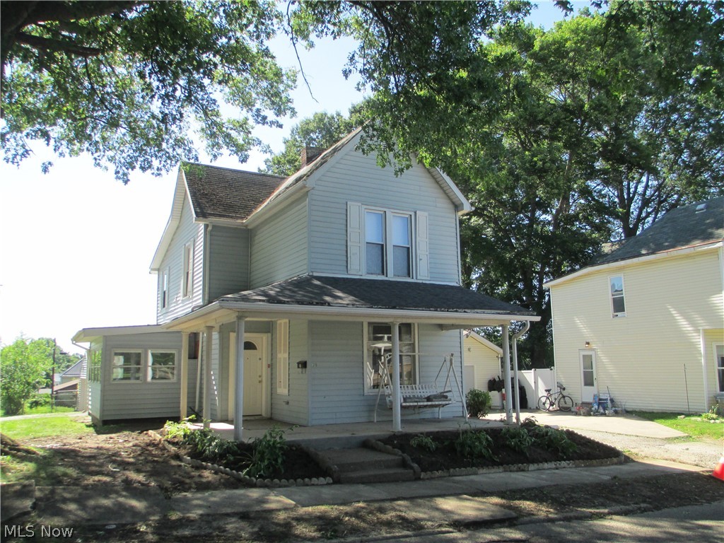 Big fenced in backyard. Needs some TLC is very livable. 3 bedroom, 2 full bath, 1 needs finished. 1 of the full baths is on the main floor. Attached workshop or use for storage. 2 car detached garage. Walk in jet tub on main floor. Selling house as is. Would also make a great rental.