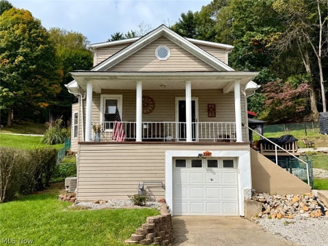 Homes For Sale - 1207 N 9th Street<br/> Martins Ferry, OH 43935