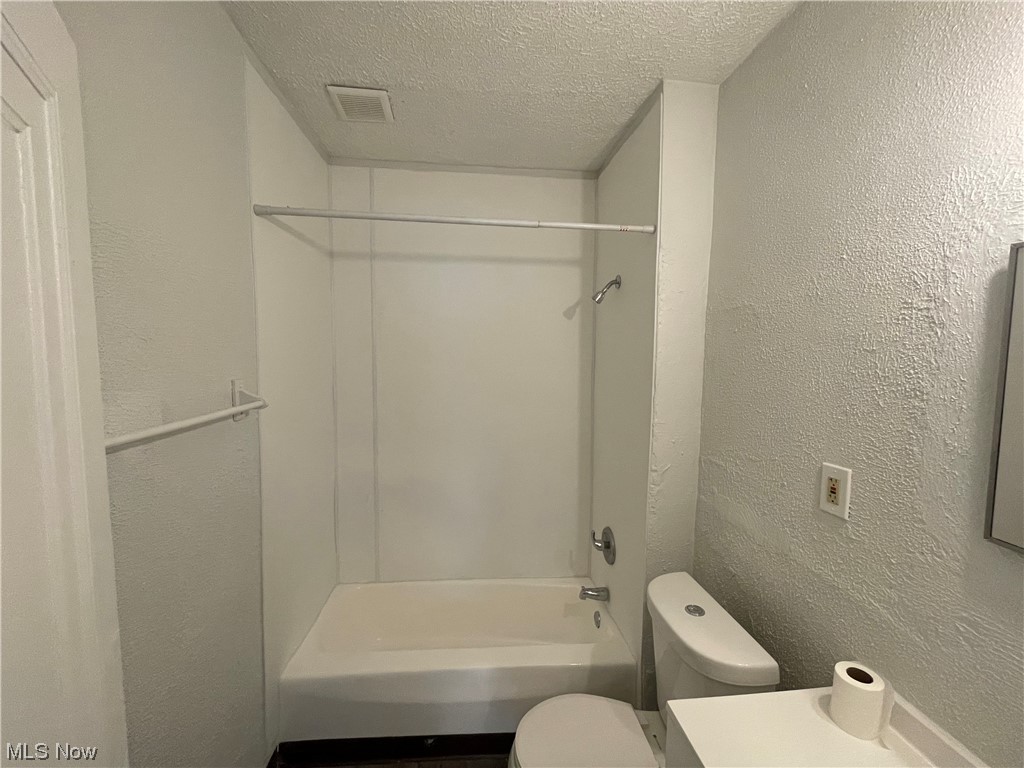 Shaker Overlook Land Cos - Residential Lease