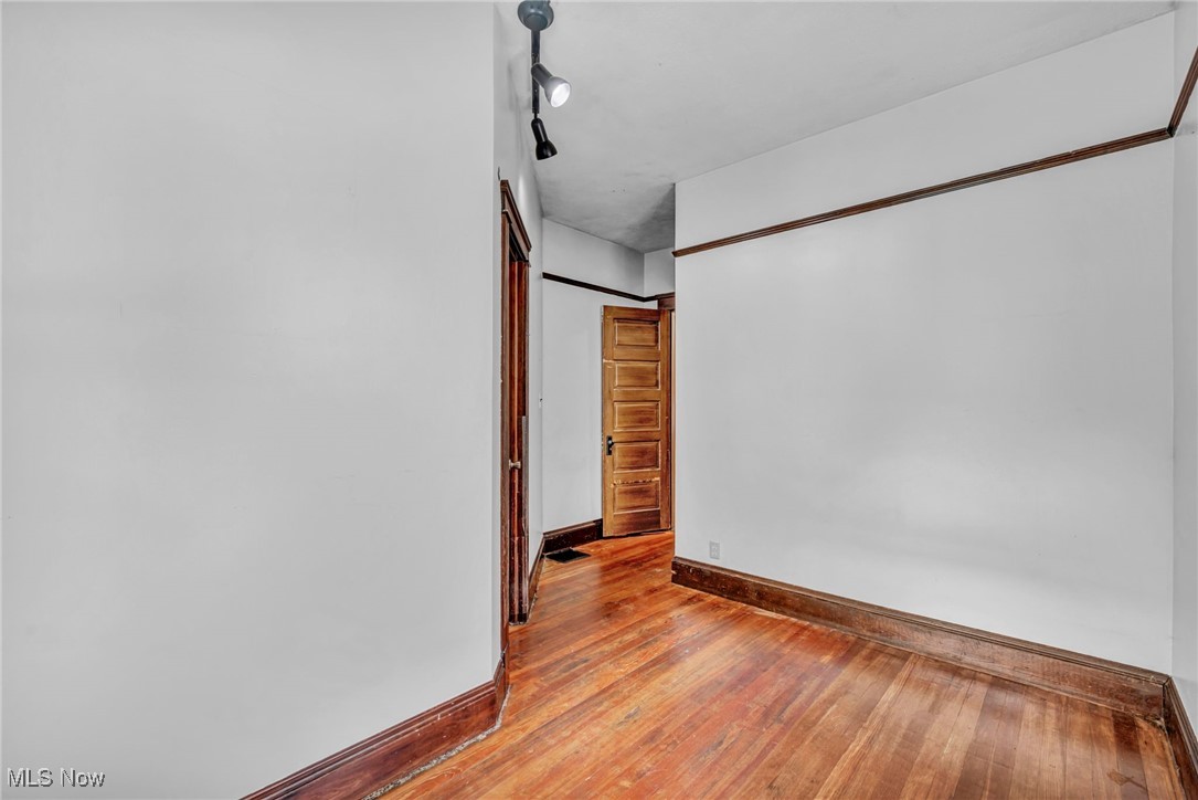 Taylor - Residential Income