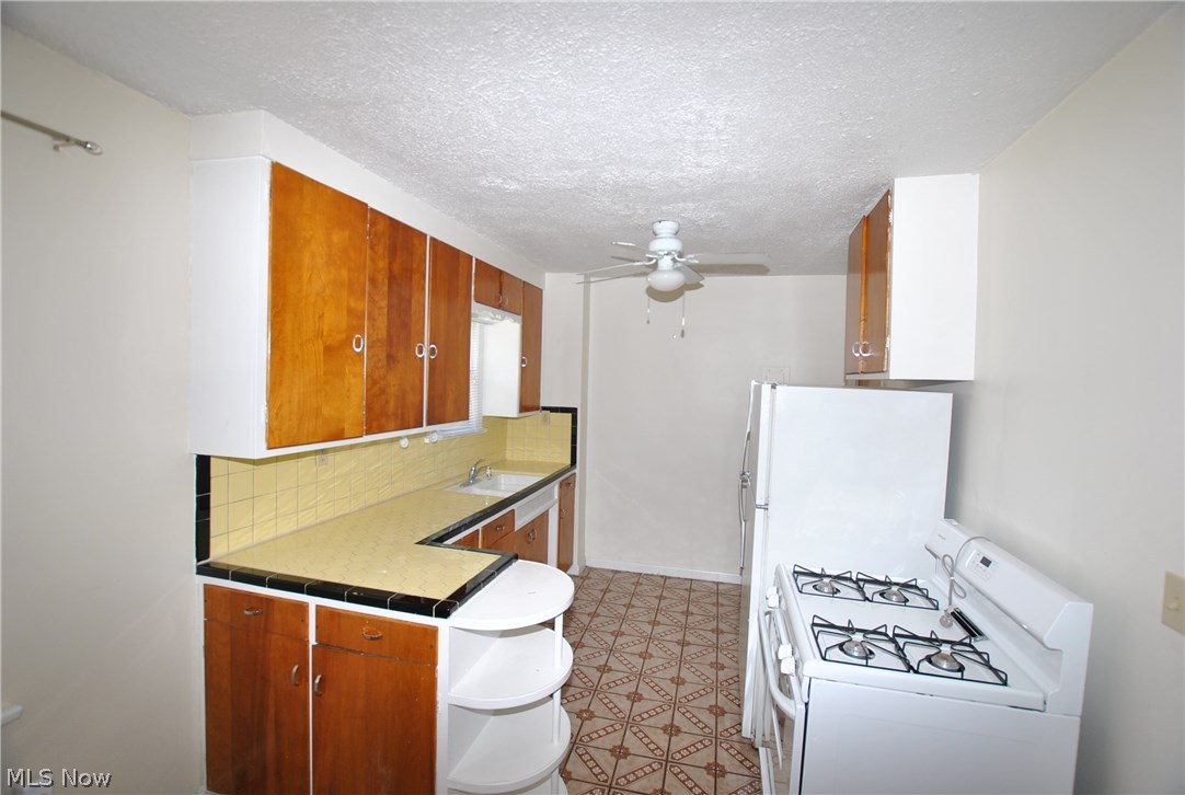 Vosler - Residential Lease