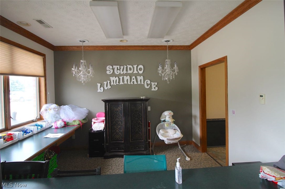 Stow - Commercial Lease
