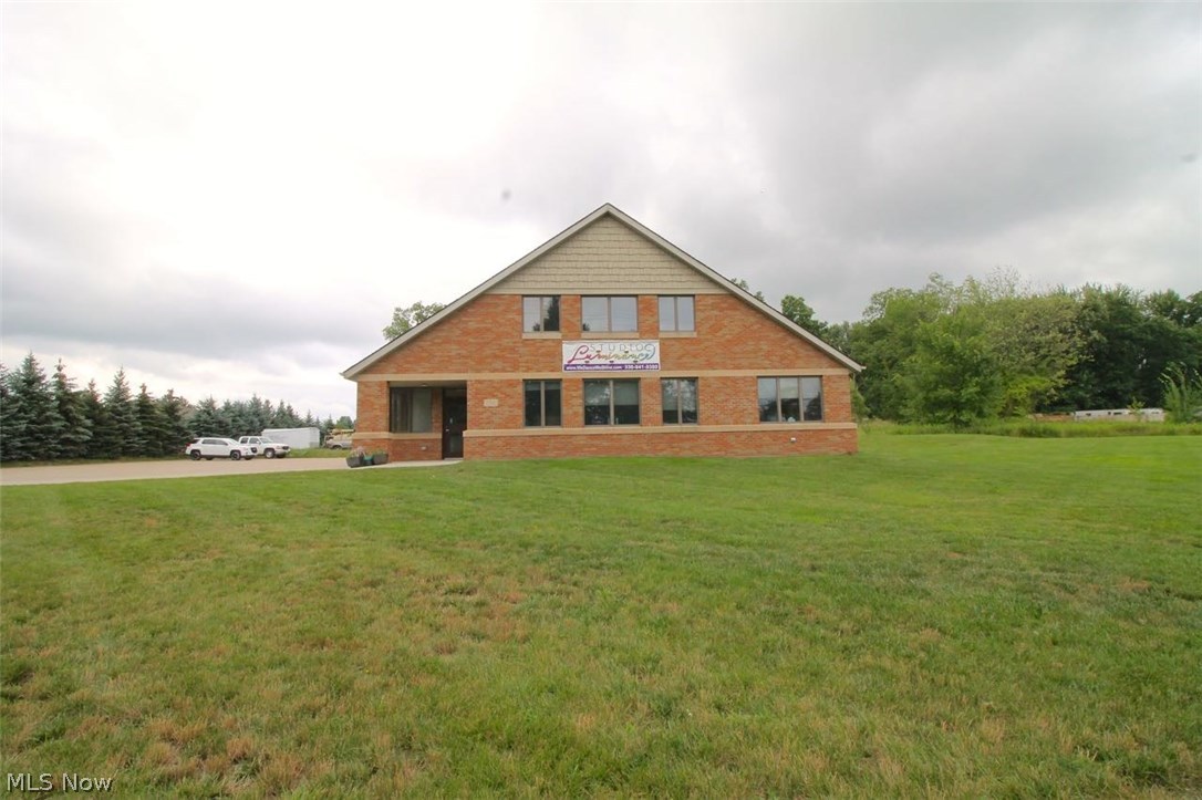 Stow - Commercial Lease