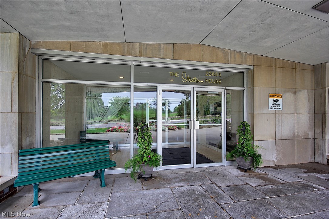 Stratton House Condo - Residential