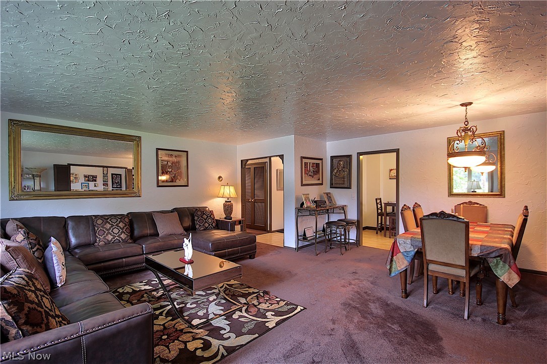 Stratton House Condo - Residential