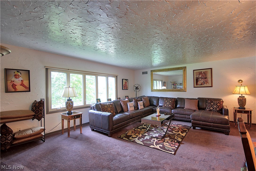 Stratton House Condo - Residential