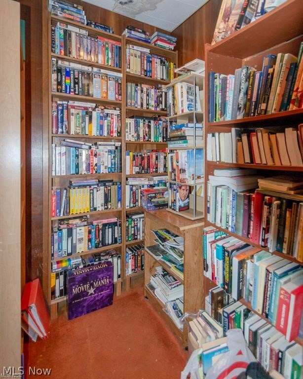 Hilroc Condo - Residential