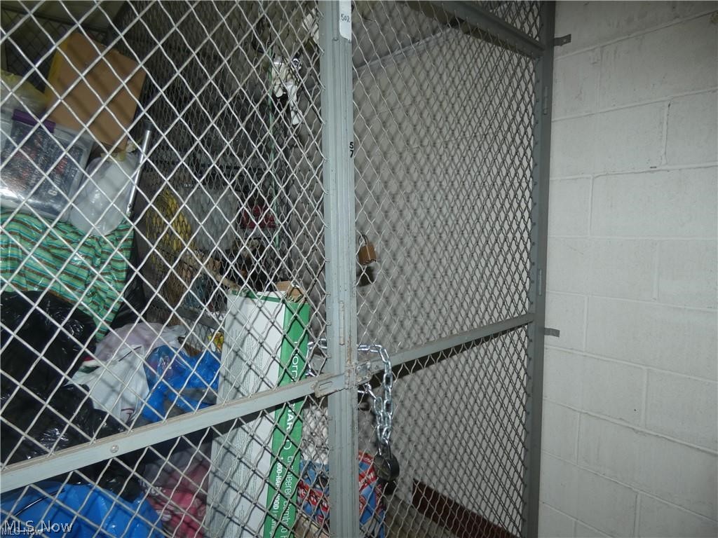 Hilroc Condo - Residential