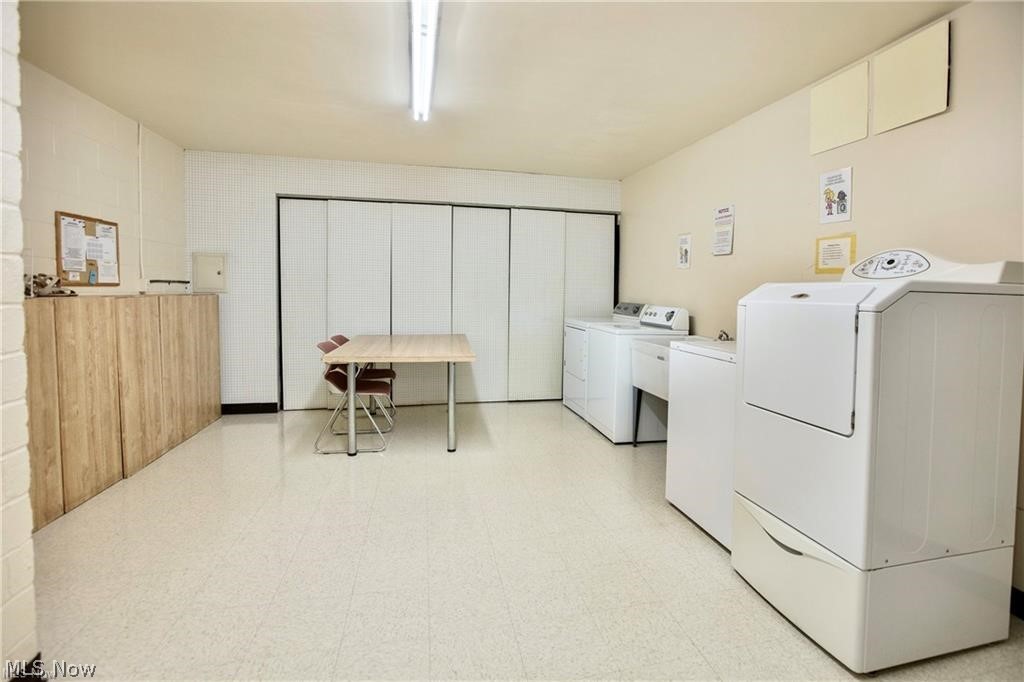 Hilroc Condo - Residential