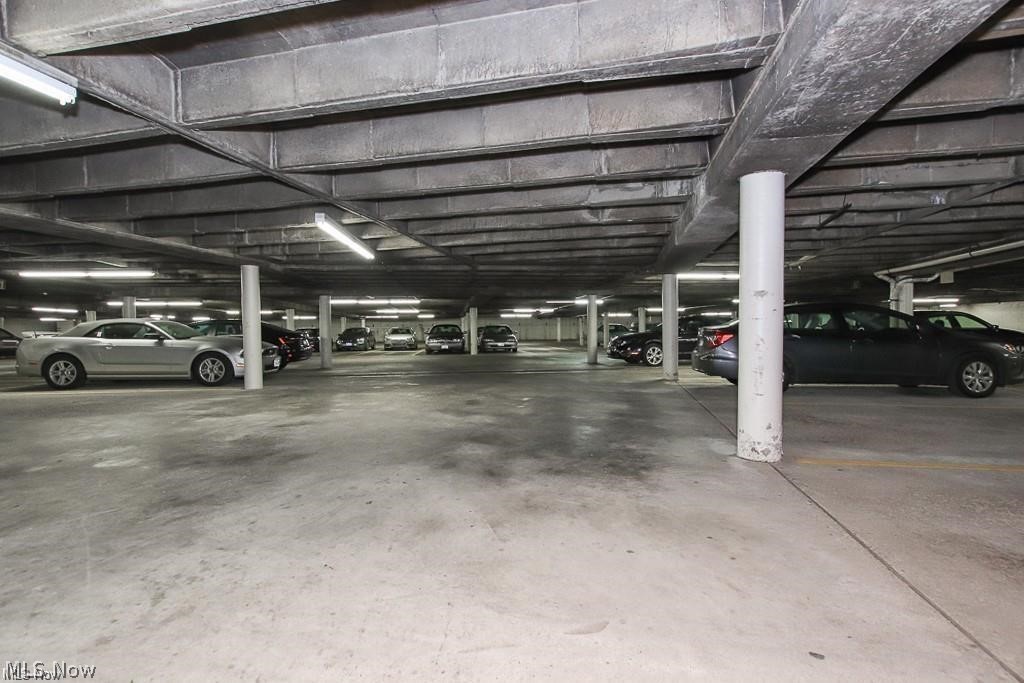 Hilroc Condo - Residential