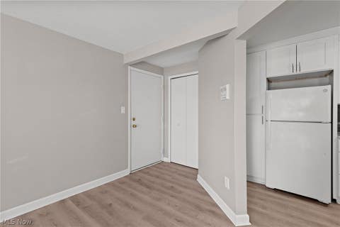 Tiny photo for 9600 Cove Drive #B6, North Royalton, OH 44133 (MLS # 5238787)