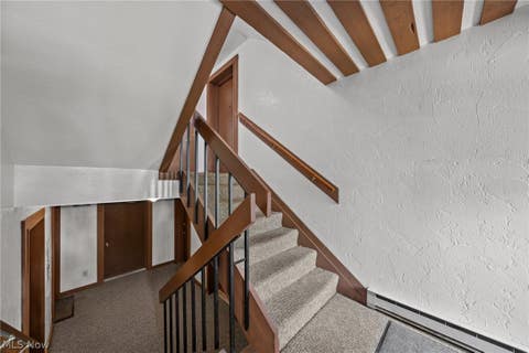 Tiny photo for 9600 Cove Drive #B6, North Royalton, OH 44133 (MLS # 5238787)