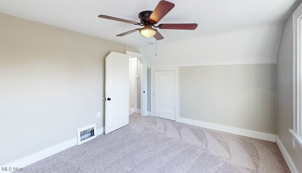 216 N Thomas Road, Tallmadge, Ohio image 23