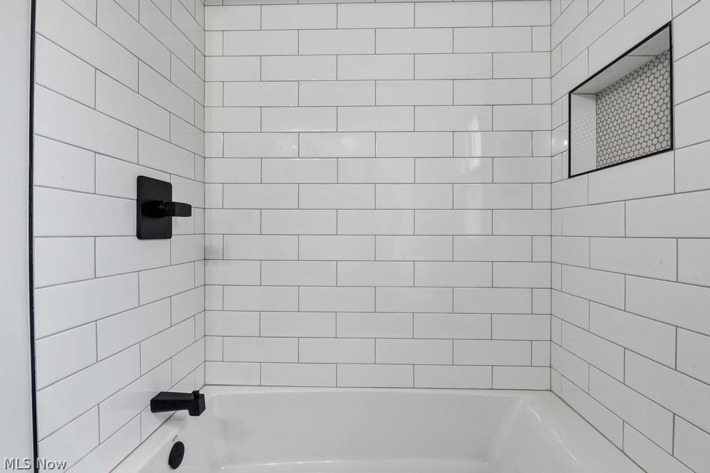 D Neros 36 - Residential