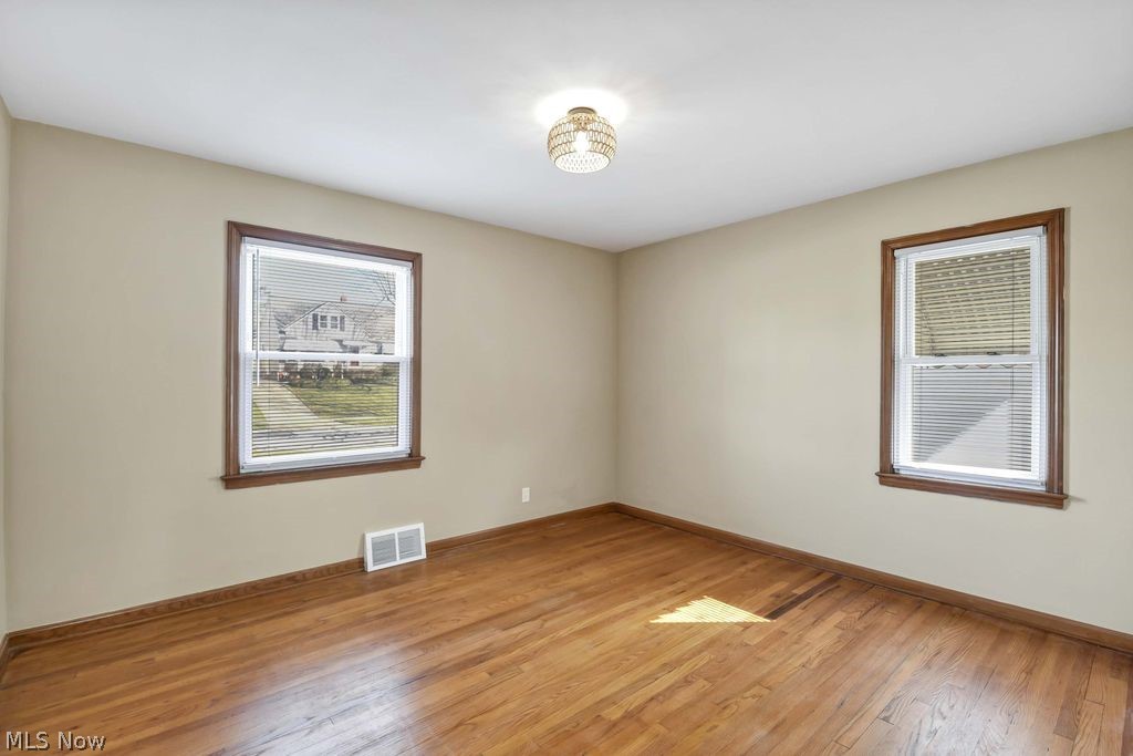 D Neros 36 - Residential