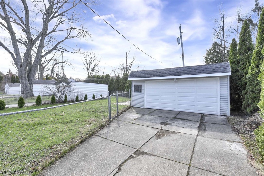 D Neros 36 - Residential