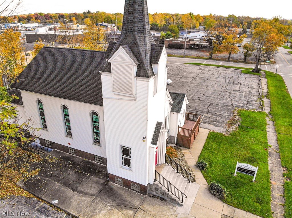 Pease - Commercial Sale