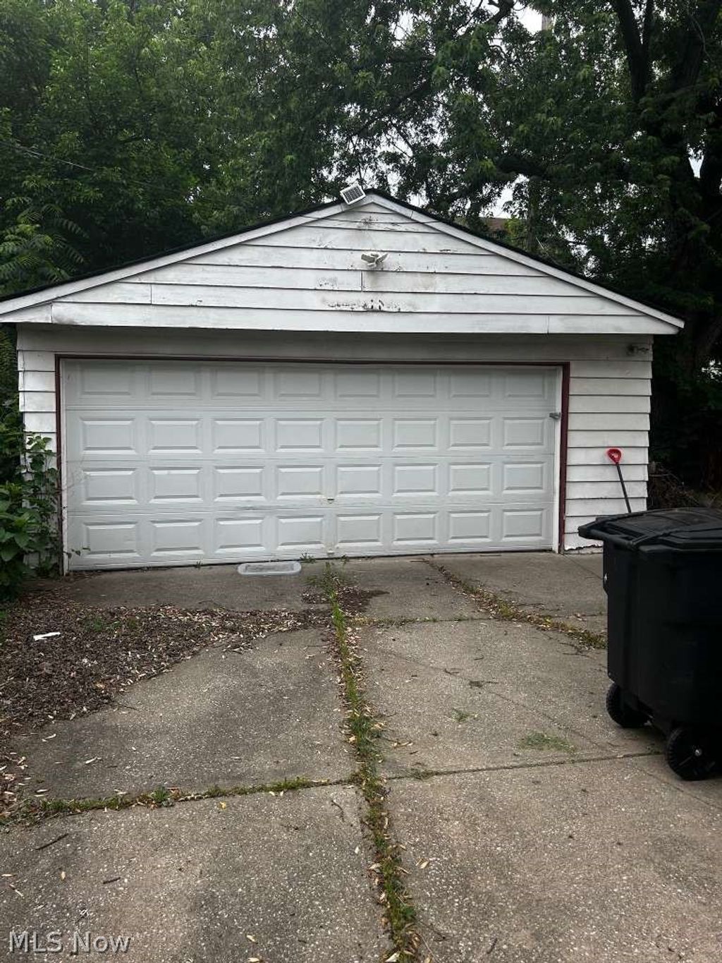 Photo of 1494 Clermont Road, Cleveland, OH 44110 (MLS # 5225508)