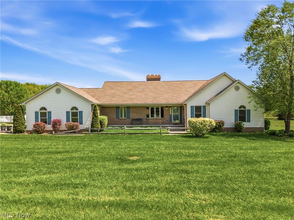 Photo of 8161 Huxley Road, Berlin Center, OH 44401 (MLS # 5207580)