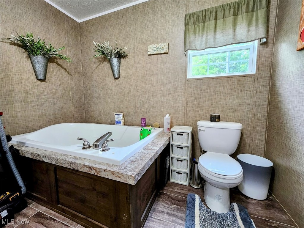 62525 Institute Road, Lore City, Ohio image 17