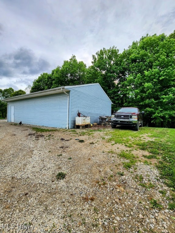 62525 Institute Road, Lore City, Ohio image 33