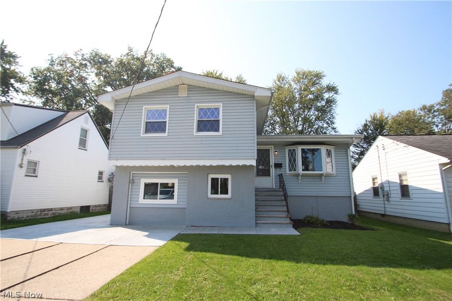 Recently refurbished 3-bedroom split level. This home has been updated throughout with new kitchen cabinets and granite counters, living room with vaulted ceiling and laminate flooring as well as a lower level 18x16 family room with fireplace feature and additional laminate flooring. New carpet and paint in all bedrooms and totally updated full bath. Newer roof and the concrete drive was replaced in 2020. Large 2 car detached garage, recently sided with newer overhead door. Home is close to freeway access.
