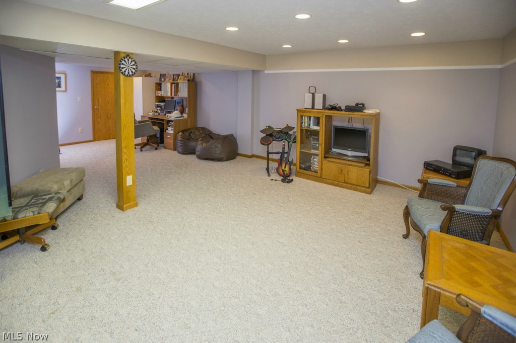 Carriage Pk Oval - Residential