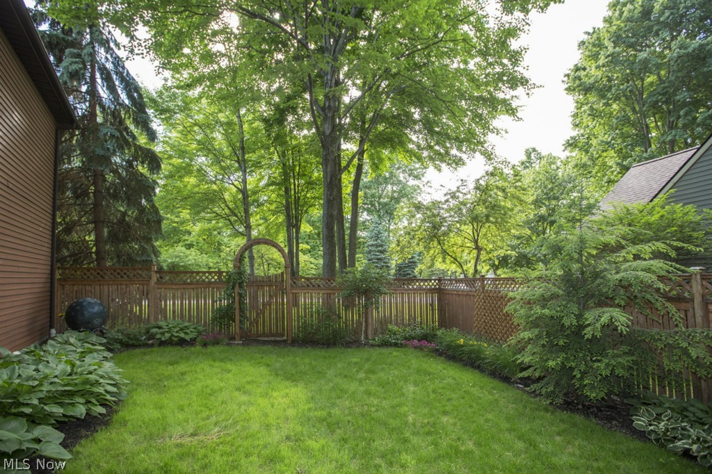 Carriage Pk Oval - Residential