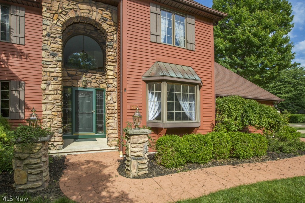 Carriage Pk Oval - Residential