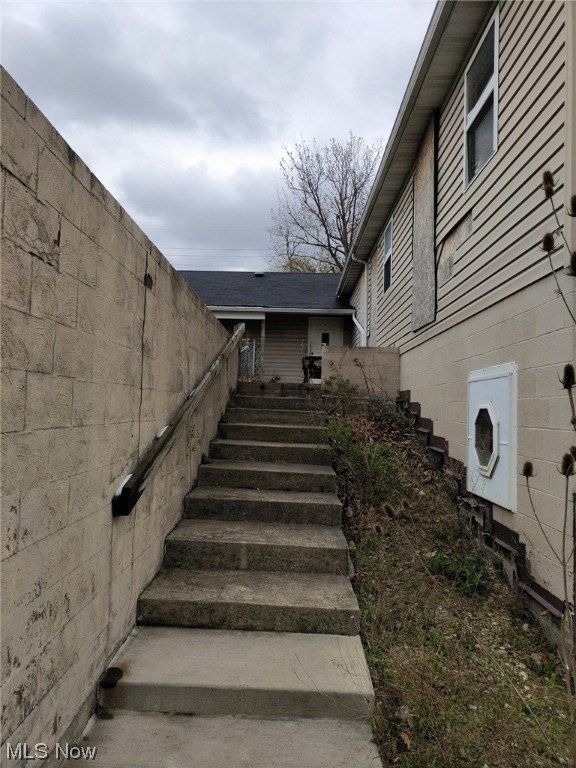 Mentor Center 08 - Commercial Sale